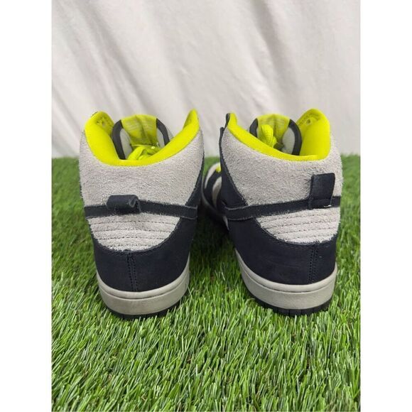 Size 9 - Nike SB‎ Dunk High-Top Men's Gray/Black Yellow 305050-017 - Picture 3 of 9